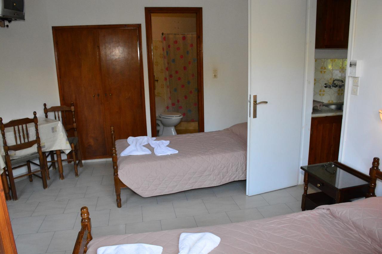 Apartament Voula *